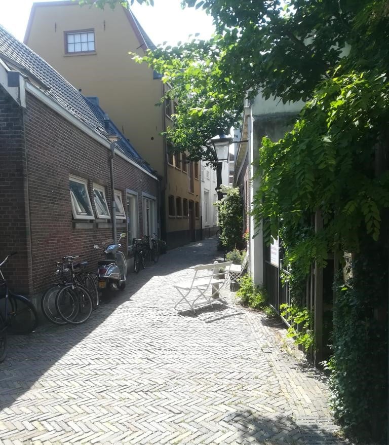 Woning aan de Doelenstraat te Utrecht
