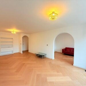 Woning aan de Geervliet te Amsterdam