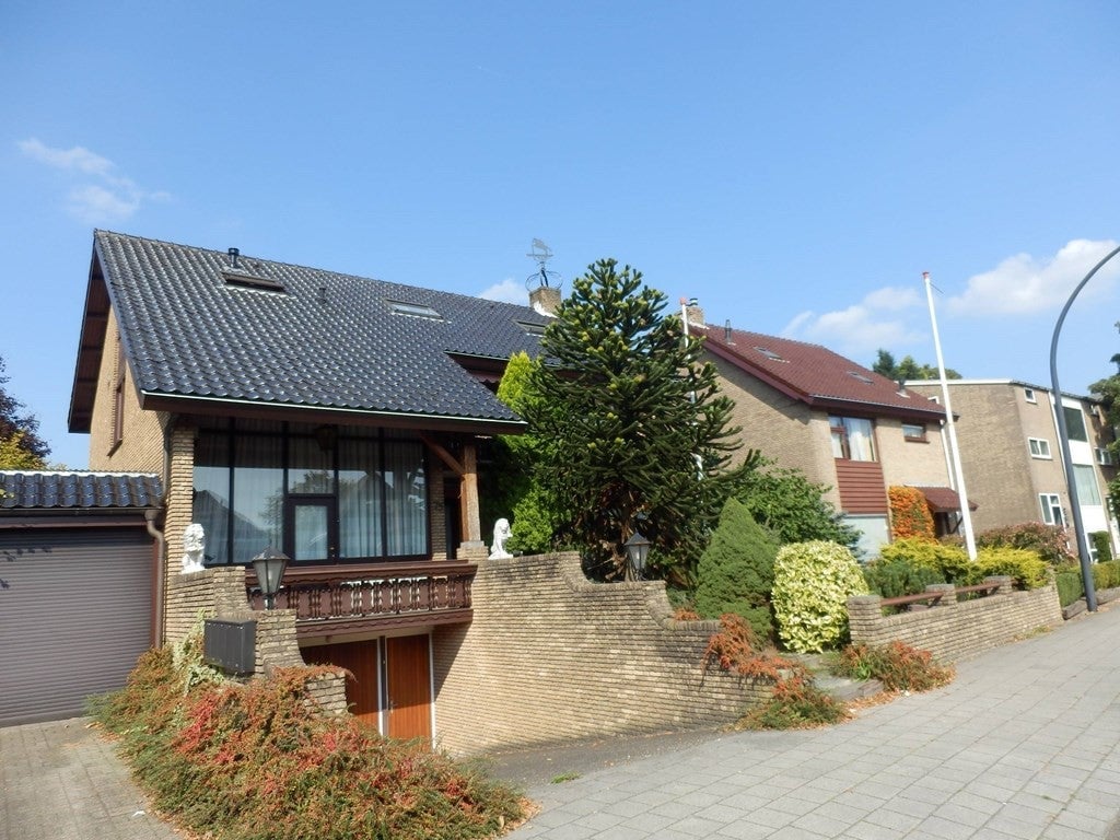 Woning aan de Gronausestraat te Enschede