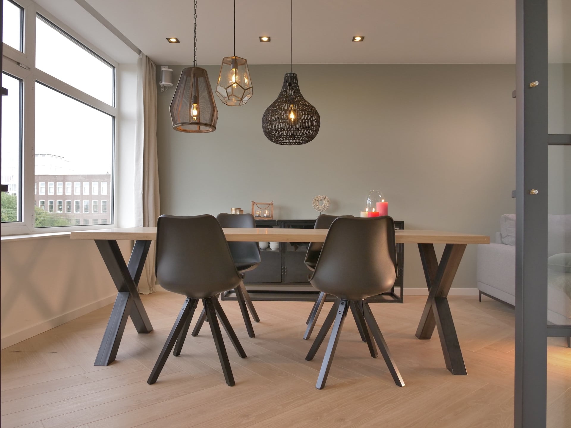 Woning aan de Populierenweg te Amsterdam