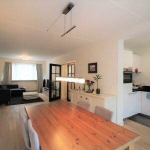 Woning aan de Schierstins te Amsterdam