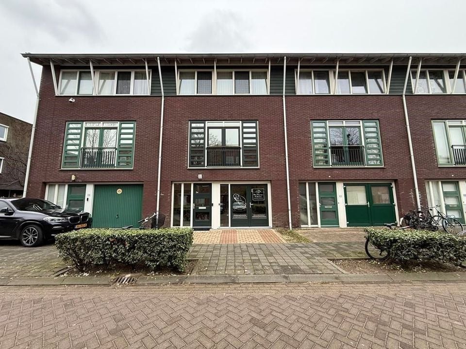Woning aan de Sporadenlaan te Amsterdam
