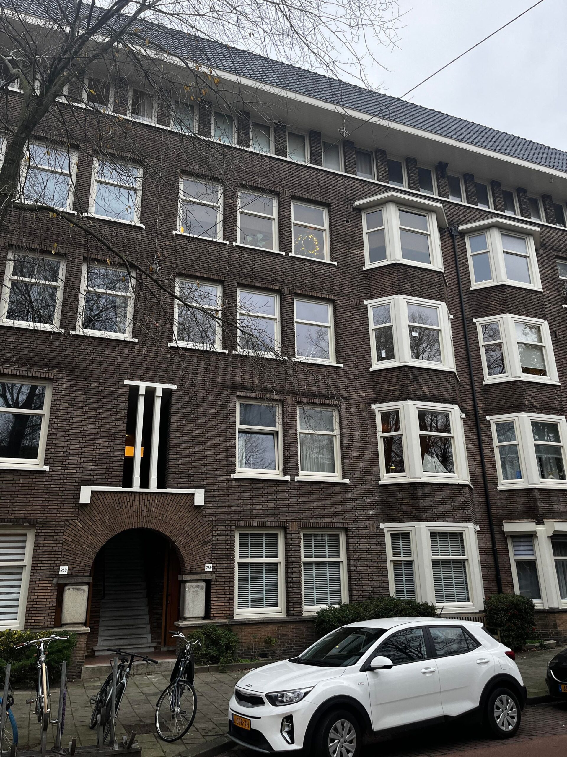 Woning aan de Churchill-laan te Amsterdam