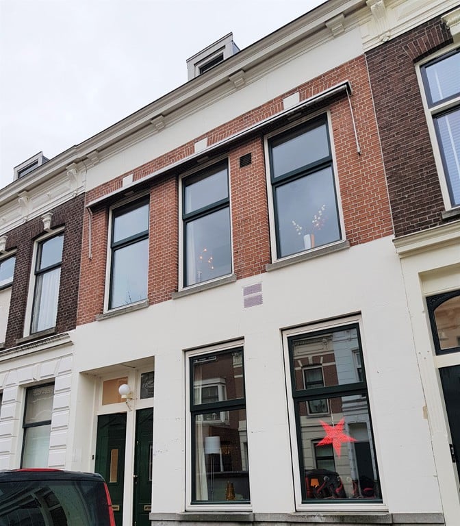 Woning aan de Gerard Scholtenstraat te Rotterdam