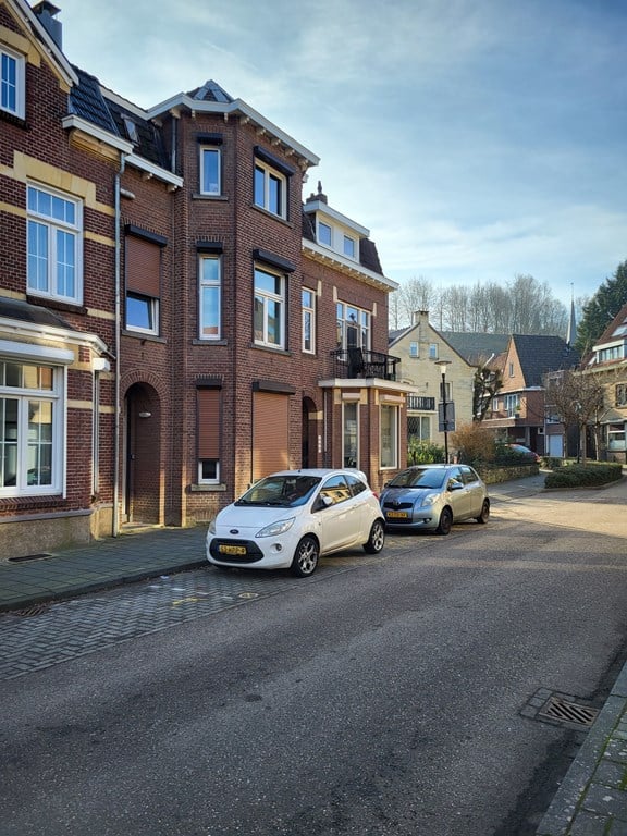 Woning aan de Koninginneweg te Valkenburg (LB)