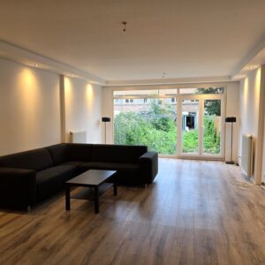 Woning aan de Strevelsweg te Rotterdam