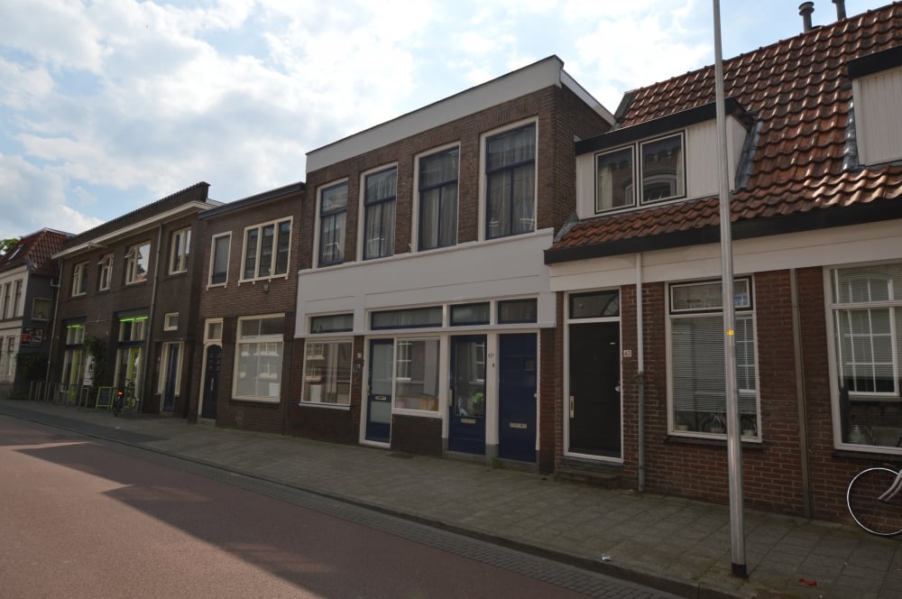 Woning aan de Van Karnebeekstraat te Zwolle