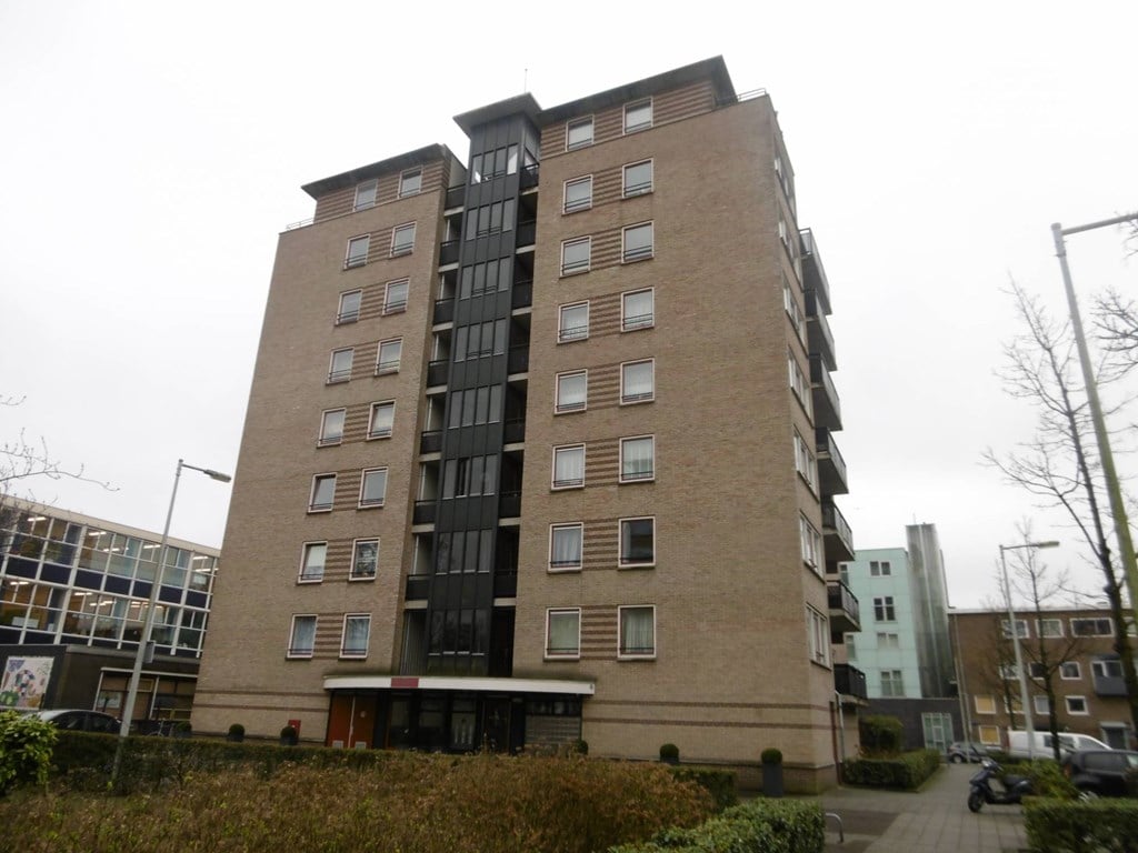 Woning aan de Veldzicht te Amsterdam