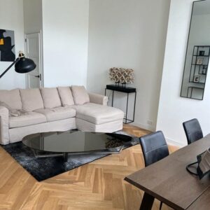 Woning aan de Koningin Emmakade te Den Haag