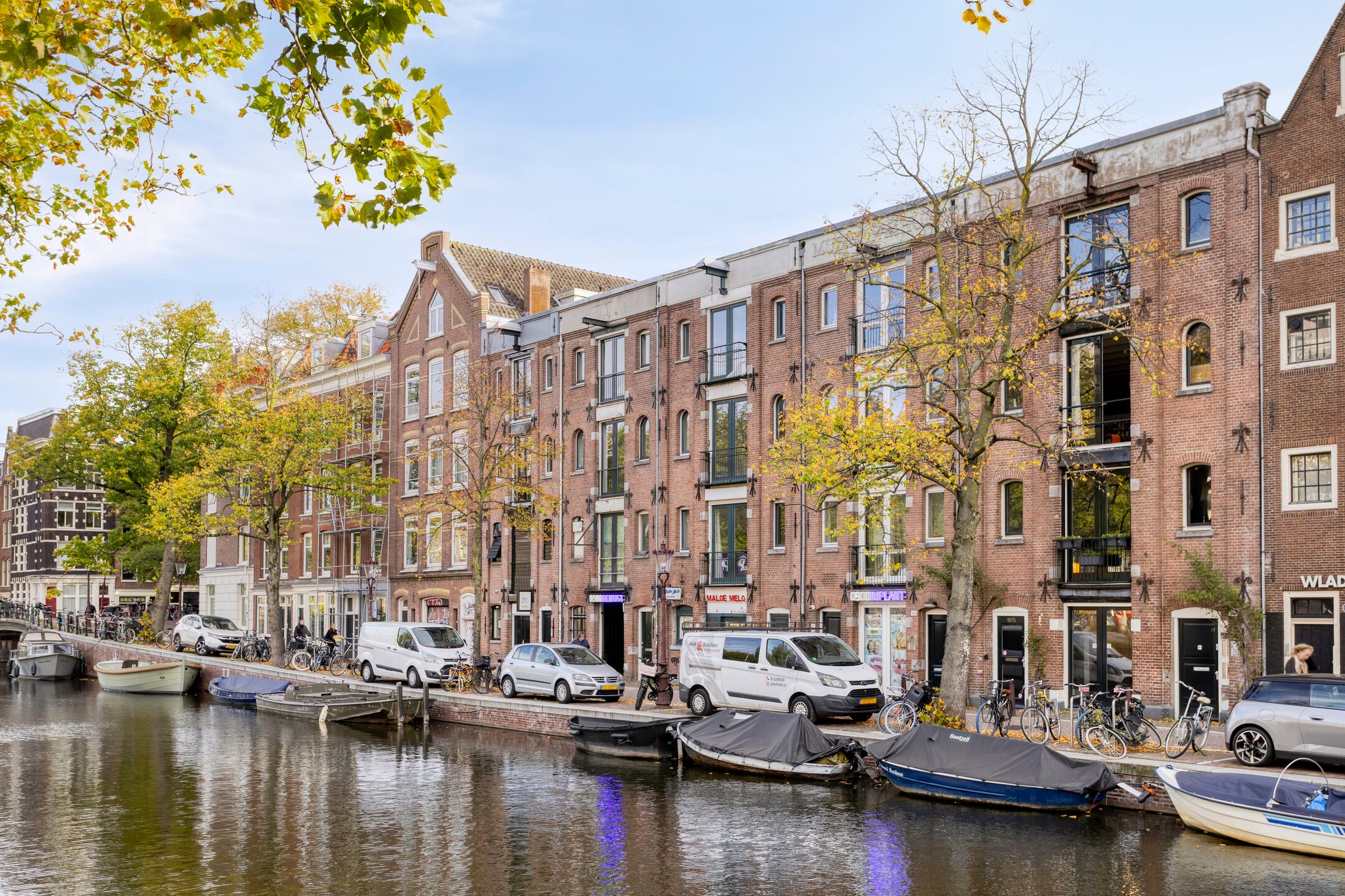 Woning aan de Lijnbaansgracht te Amsterdam