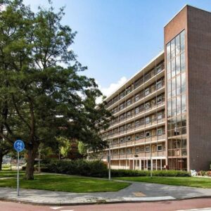 Woning aan de Mr. G. Groen van Prinstererlaan te Amstelveen