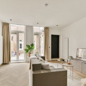 Woning aan de Oog in 't Zeilstraat te Den Haag