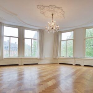 Woning aan de Ruysdaelkade te Amsterdam