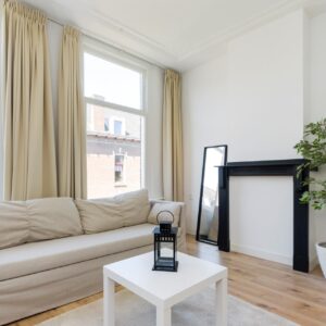 Woning aan de Ackersdijkstraat te Rotterdam