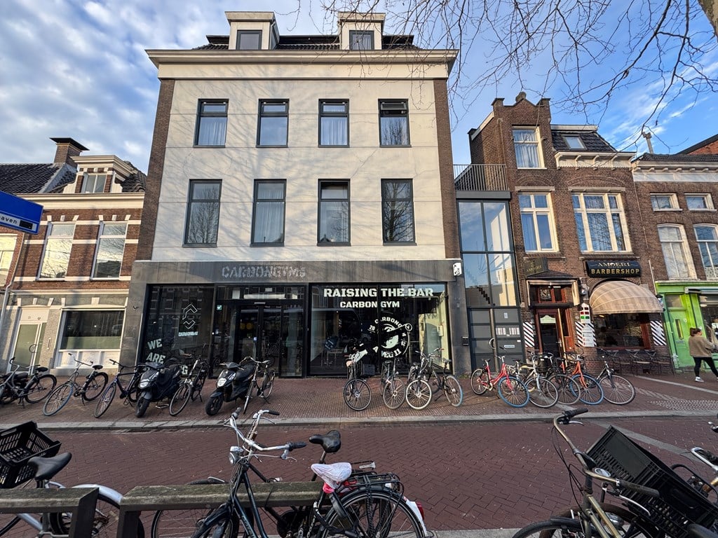Woning aan de Aweg te Groningen