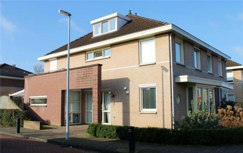 Woning aan de Burcht te Veldhoven