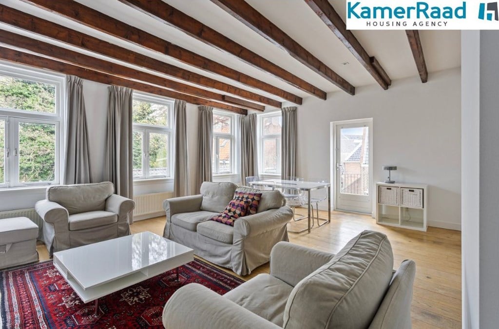 Woning aan de Burgsteeg te Leiden