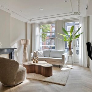 Woning aan de Derde Helmersstraat te Amsterdam