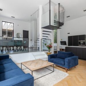 Woning aan de Drontermeerpad te Amsterdam