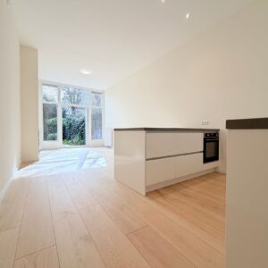 Woning aan de Groot Hertoginnelaan te Den Haag