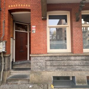 Woning aan de Koninginneweg te Amsterdam