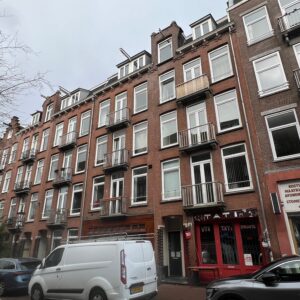 Woning aan de Kwakersstraat te Amsterdam