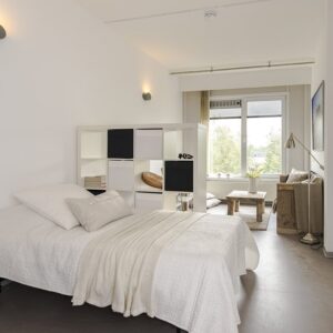 Woning aan de Meibergdreef te Amsterdam