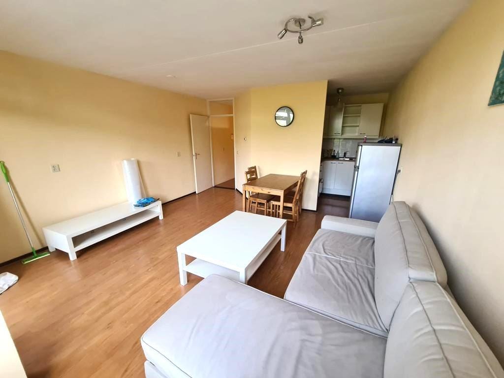 Woning aan de Nassaukade te Amsterdam