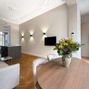 Woning aan de Nassauplein te Den Haag