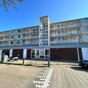 Woning aan de Rooswijck te Amsterdam