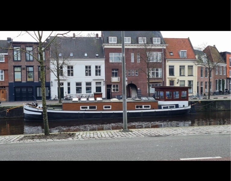 Woning aan de Turfsingel te Groningen