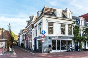 Woning aan de Essenstraat te Haarlem