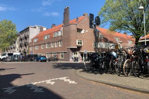 Woning aan de Linnaeusparkweg te Amsterdam
