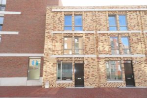 Woning aan de Bernhardplein te Den Helder