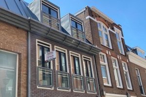 Woning aan de Laan van Roos en Doorn te Den Haag