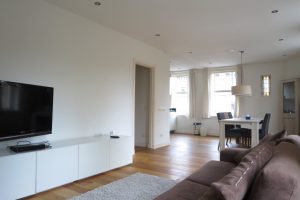 Woning aan de Aalsmeerweg te Amsterdam