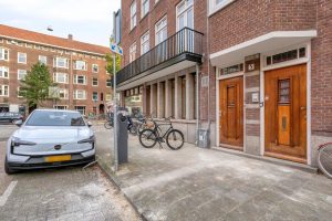 Woning aan de Abbenesstraat te Amsterdam