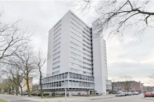 Woning aan de Backershagen te Amsterdam