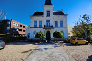 Woning aan de Bogardeind te Geldrop