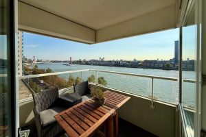 Woning aan de Boompjes te Rotterdam