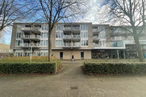 Woning aan de Brink te Amstelveen