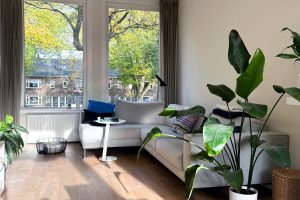 Woning aan de Burgemeester van Tuyllkade te Utrecht