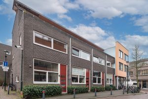 Woning aan de Bussumerstraat te Hilversum
