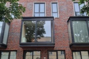 Woning aan de Claus van Amsbergstraat te Amsterdam
