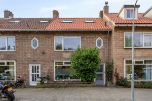 Woning aan de Cornelis van der Lijnlaan te Haarlem