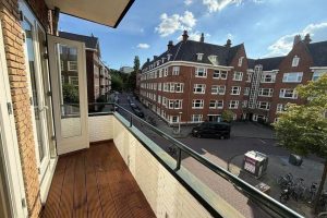 Woning aan de Courbetstraat te Amsterdam
