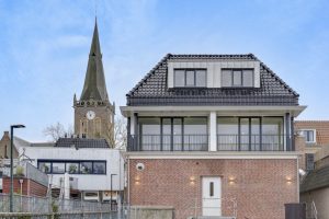 Woning aan de Dorpsstraat te Heerde