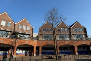 Woning aan de Dorpsstraat te Lunteren