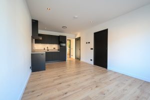Woning aan de Dorpsweg te Rotterdam