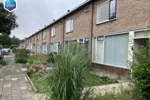 Woning aan de Ds. Montijnstraat te Sommelsdijk